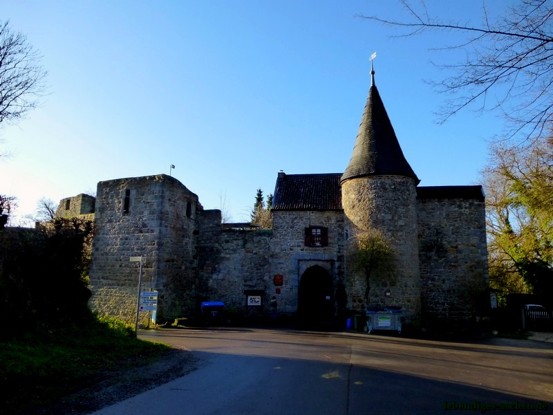 Burg_Wilhelmstein03.jpg